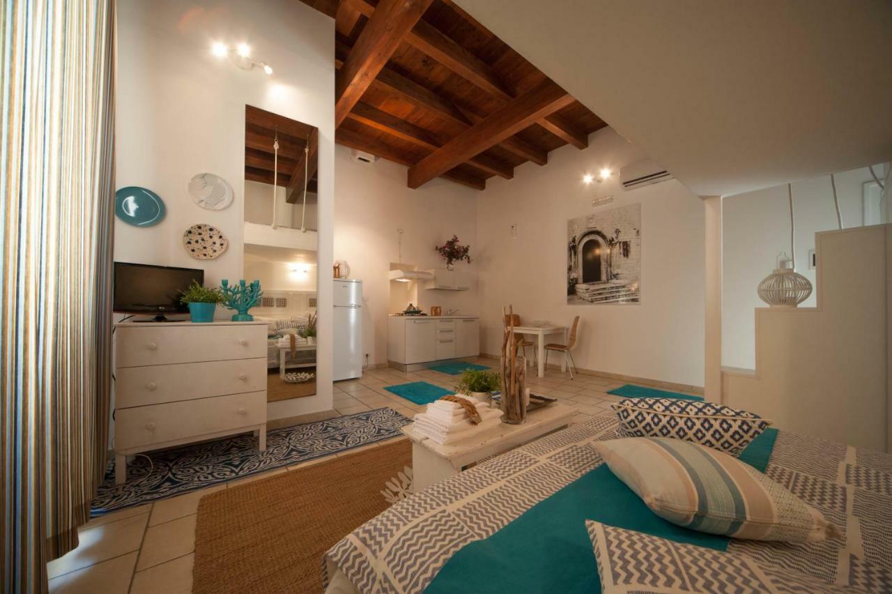 Portadamare Bed & Breakfast Trani Eksteriør bilde